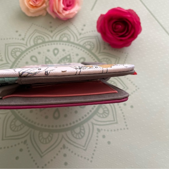 House of Disaster Passport Holder Travel Wallet Hummingbird Colourable Art Book - Picture 7 of 15